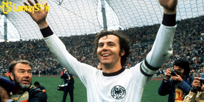 Franz Beckenbauer - Thủ lĩnh mẫu mực của tuyển Đức tại World Cup 1974