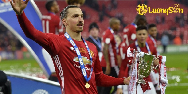 Số áo Zlatan Ibrahimovic khi thi đấu tại Old Trafford